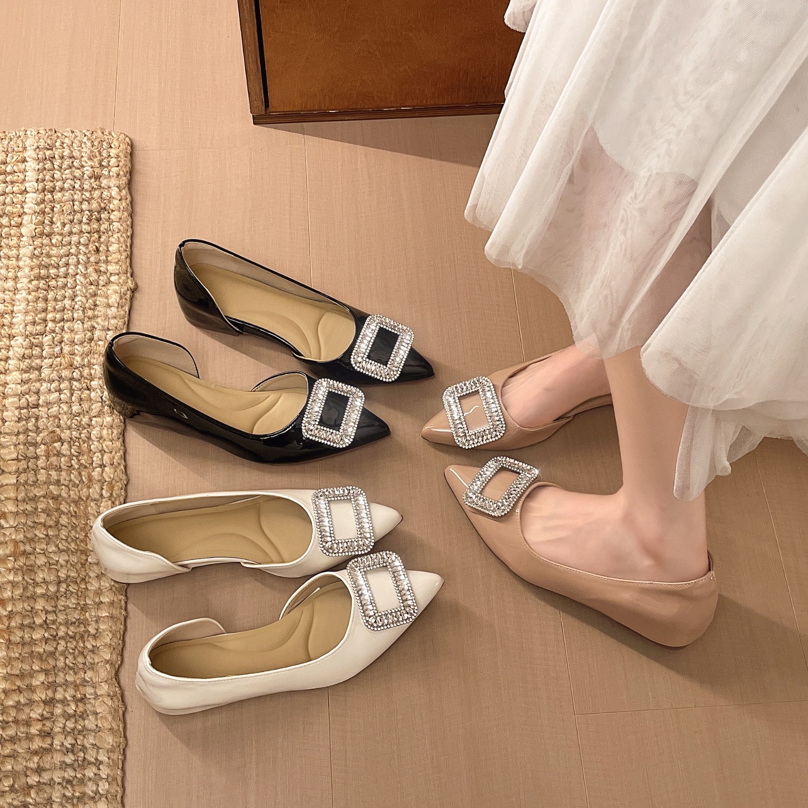 Women's Pointed Toe Patent Lea - Leather Work Flats Women のレビューと価格