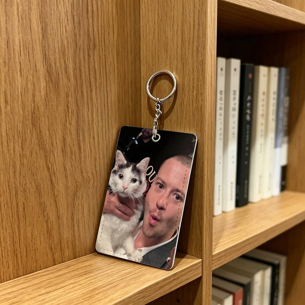 actor J-Joseph Quinn Cat Badge - Leather Working のレビューと価格