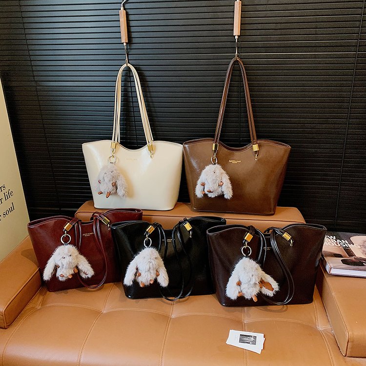 Nylon Shoulder Crossbody Bag W - Leather Workshop のレビューと価格
