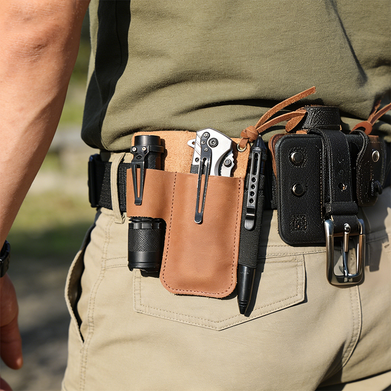 EDC Leather Flashlight Tool Ho - Leather Workshop のレビューと価格