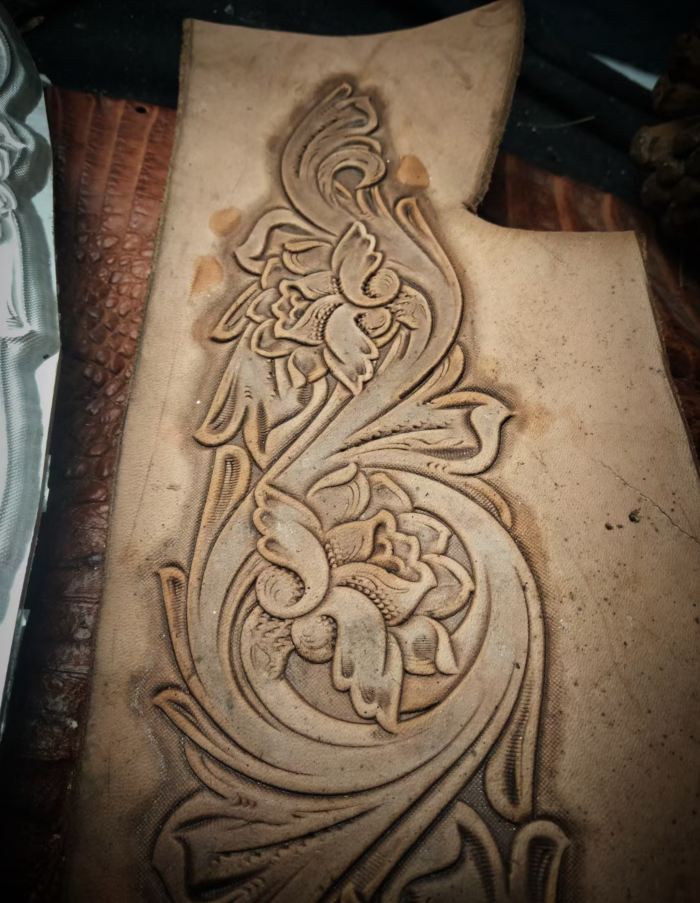 Tang dynasty flower design Han - Unique Leather Work のレビューと価格
