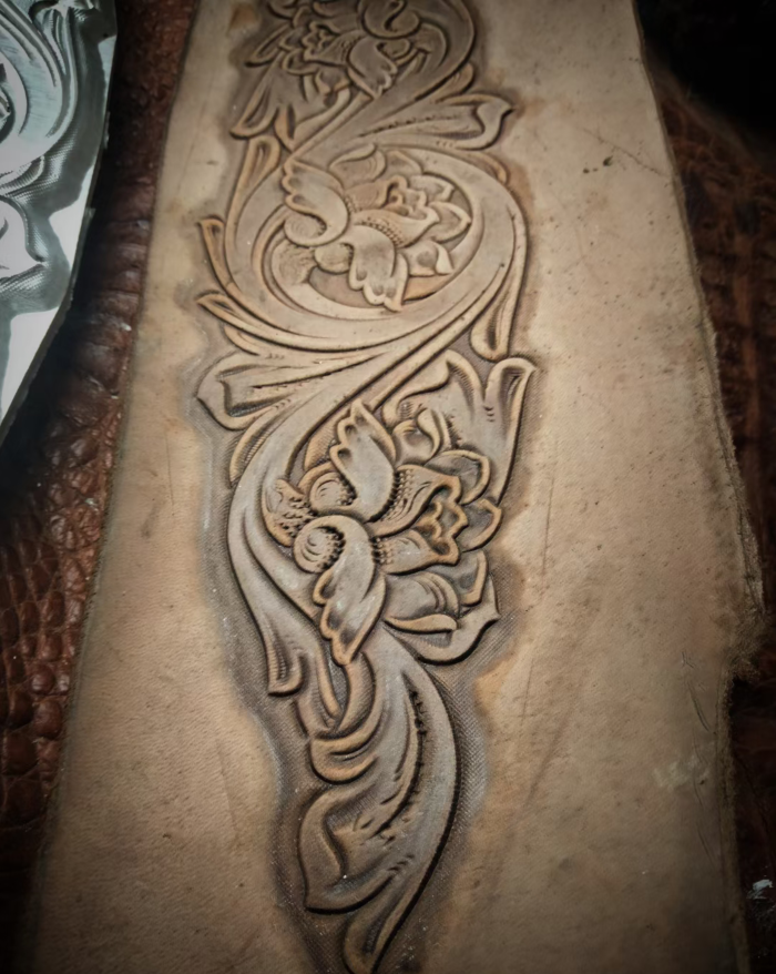 Tang dynasty flower design Han - Unique Leather Work のレビューと価格